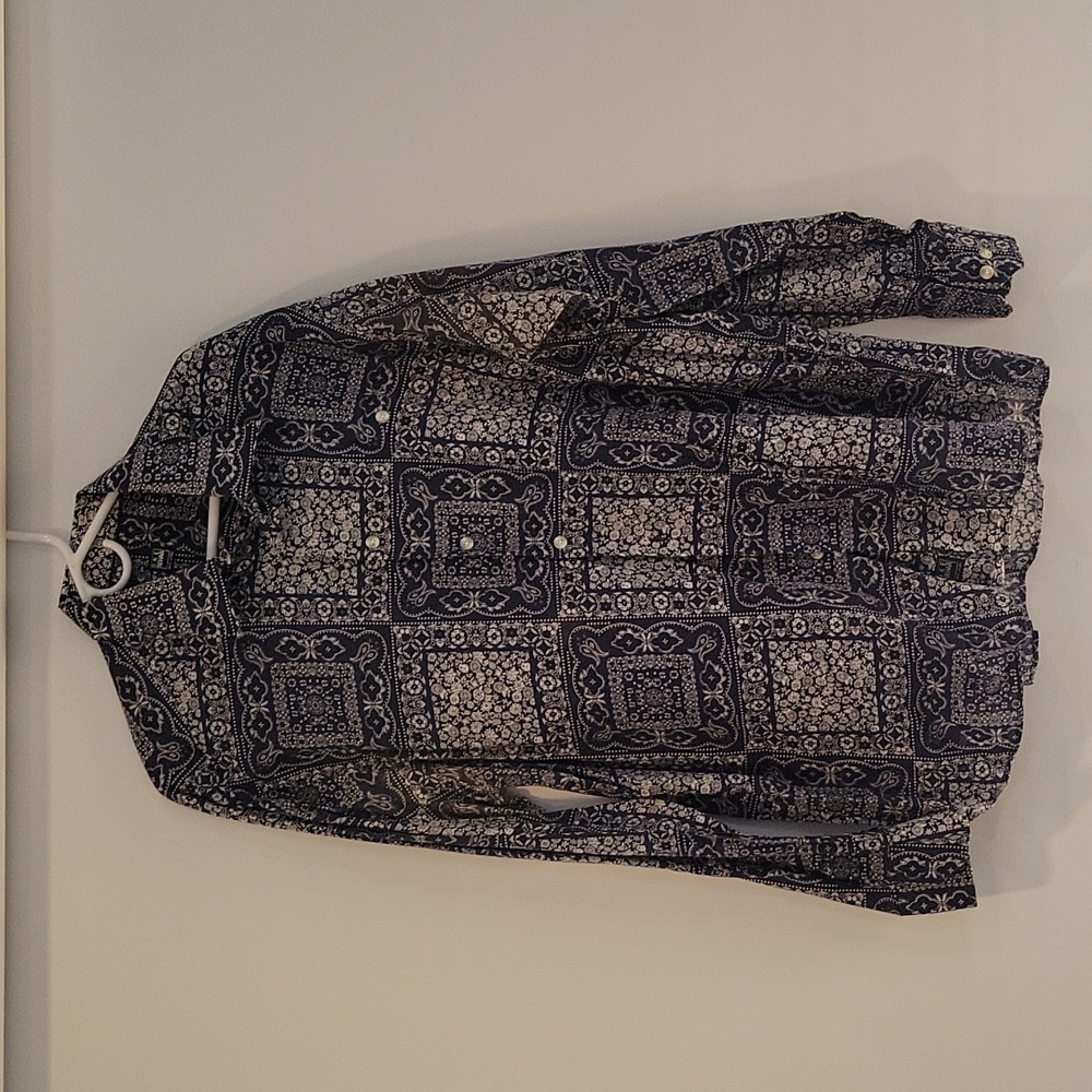 IKE BEHAR Men's Shirt , navy blue and White. Probably x large but no size tag
